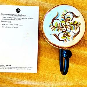 SLAH/WH Alfresco Hook New Handpainted Design by Gail Pittman